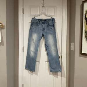BKE Y2K Style Jake Straight 36S Distressed Denim Jeans Light Wash Mens